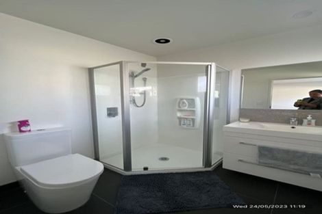 Photo of property in 11 Bale Way, Pukekohe, 2120