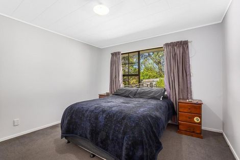 Photo of property in 24b Parkinson Close, Whitby, Porirua, 5024
