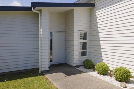 Photo of property in 53 Atherton Terrace, Churton Park, Wellington, 6037