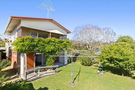 Photo of property in 7 Banks Road, Kawakawa Bay, Papakura, 2585