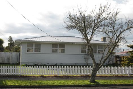 Photo of property in 38 Northolt Road, Fairview Downs, Hamilton, 3214