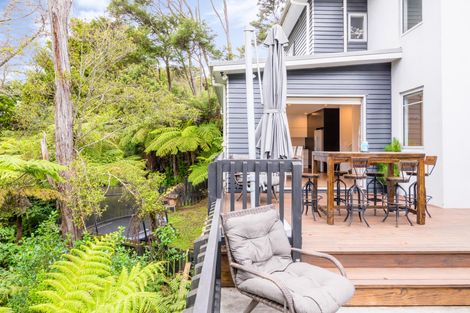 Photo of property in 20e Konini Road, Titirangi, Auckland, 0604