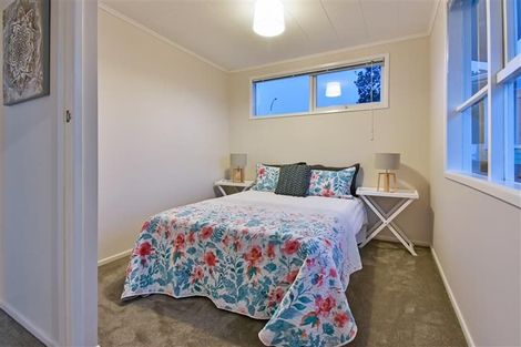Photo of property in 9 Walden Place, Mangere East, Auckland, 2024
