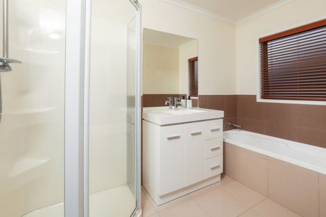 Photo of property in 115 Wentworth Drive, Rototuna North, Hamilton, 3210