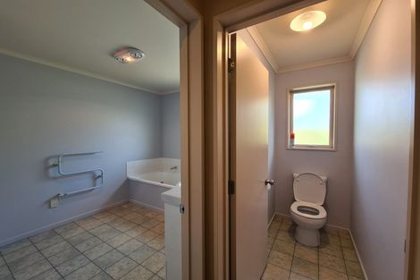 Photo of property in 12 Stanwood Grove, Darfield, 7510