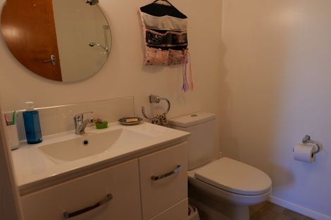 Photo of property in 46 Kaitawa Crescent, Paraparaumu, 5032