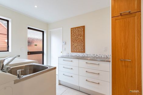 Photo of property in 2/28 Rossiter Avenue, Waterloo, Lower Hutt, 5011