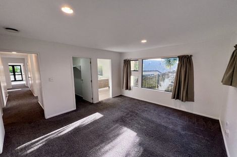 Photo of property in 1/3 Albany Highway, Unsworth Heights, Auckland, 0632