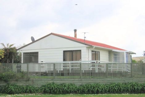 Photo of property in 38 Pohutukawa Drive, Owhata, Rotorua, 3010