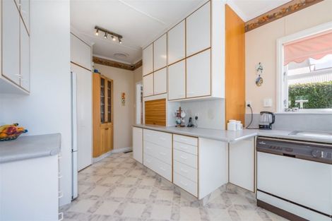 Photo of property in 16 Matai Street, Woburn, Lower Hutt, 5010