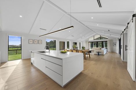 Photo of property in 58 Kidd Road, Waiuku, 2682