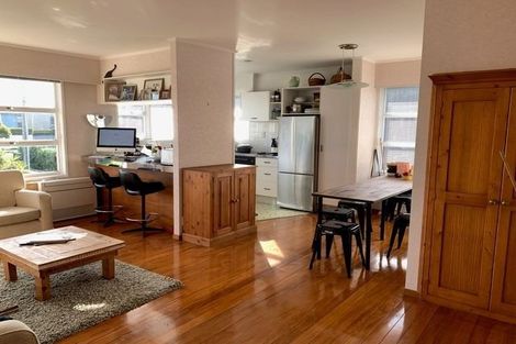 Photo of property in 35 Kitchener Road, Takapuna, Auckland, 0622