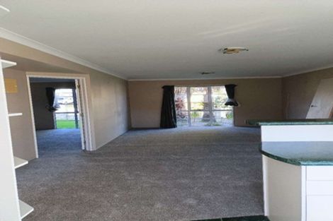 Photo of property in 36 Hugh Green Drive, Pinehill, Auckland, 0632