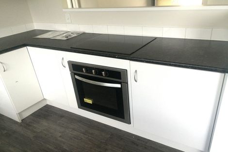 Photo of property in 100b Parrs Cross Road, Henderson, Auckland, 0612