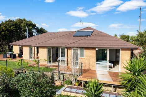 Photo of property in 19b Kowhai Road, Wainui, Silverdale, 0992