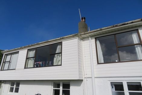 Photo of property in 1 Sidlaw Street, Strathmore Park, Wellington, 6022