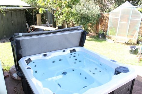 Photo of property in 111 Pinewood Court, Matarangi, Whitianga, 3592