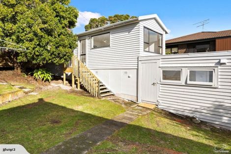 Photo of property in 1/31 Browns Bay Road, Browns Bay, Auckland, 0630