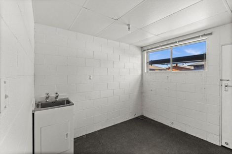 Photo of property in 1/8 Lee Road, Taradale, Napier, 4112