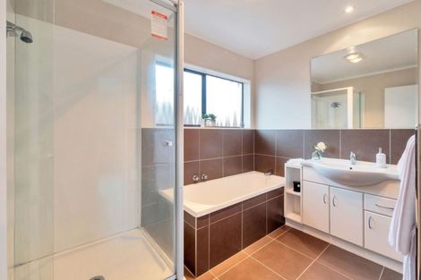 Photo of property in 43 Lakeside Drive, Pahurehure, Papakura, 2113