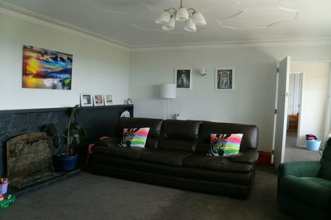 Photo of property in 72 Wilson Road, Balclutha, 9230