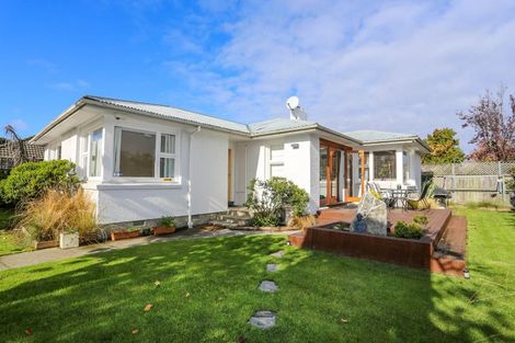 Photo of property in 2/3 Lynfield Avenue, Ilam, Christchurch, 8041