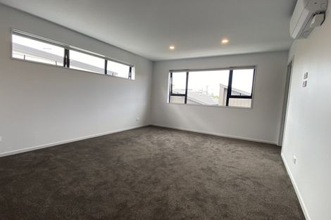 Photo of property in 32c Potter Avenue, Northcote, Auckland, 0627