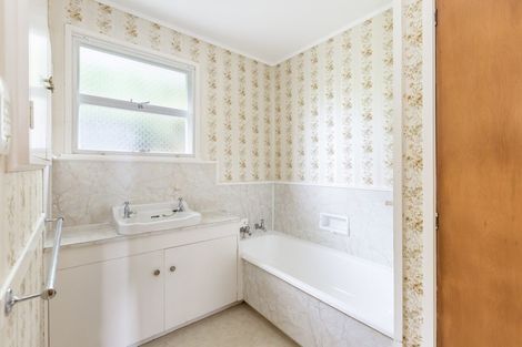 Photo of property in 34 Old North Road, Orewa, 0931