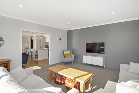 Photo of property in 8 Boysenberry Grove, Richmond, 7020