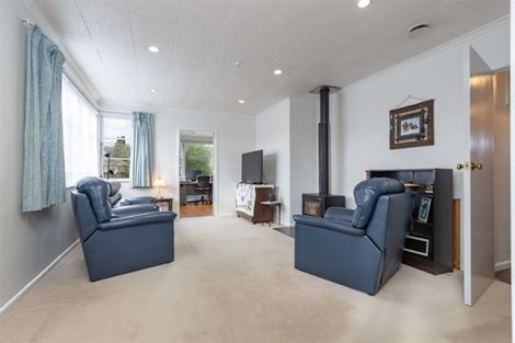 Photo of property in 28 Dyer Street, Epuni, Lower Hutt, 5011