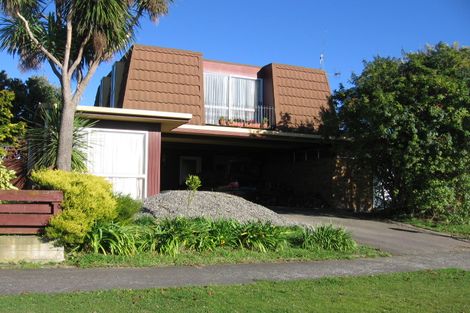Photo of property in 11 Rennie Avenue, Milson, Palmerston North, 4414