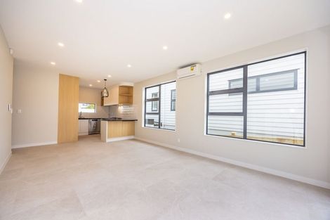 Photo of property in 34 Hellyers Street, Birkdale, Auckland, 0626