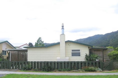 Photo of property in 1 Burns Street, Te Aroha, 3320