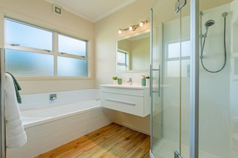 Photo of property in 50a Signal Street, Foxton Beach, Foxton, 4815