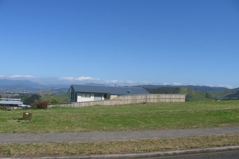 Photo of property in 129 Centennial Drive, Whitianga, 3510