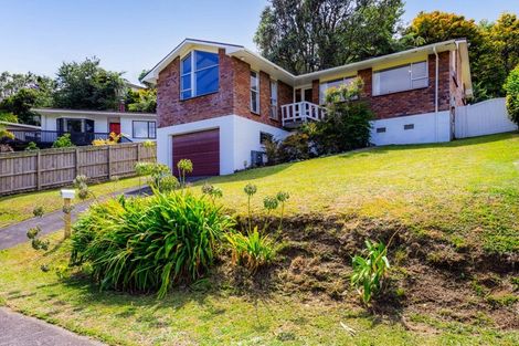 Photo of property in 81 Poplar Grove, Whalers Gate, New Plymouth, 4310