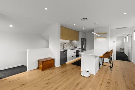 Photo of property in 48 Shepherd Road, Jacks Point, Queenstown, 9371