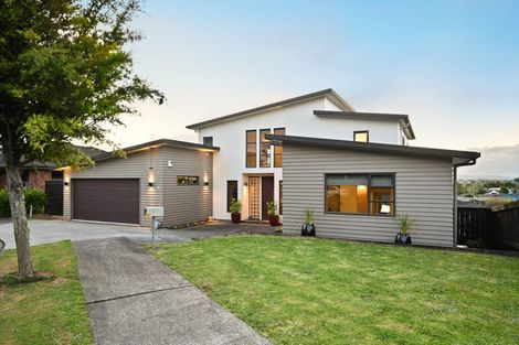 Photo of property in 8 Bishopsworth Way, Huntington, Hamilton, 3210