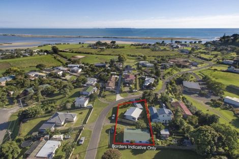 Photo of property in 53 Spencer Avenue, Maketu, Te Puke, 3189