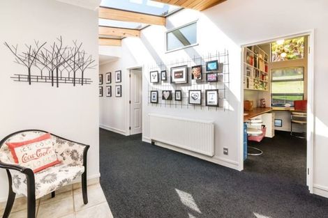 Photo of property in 1/3 Sylvia Place, Acacia Bay, Taupo, 3330