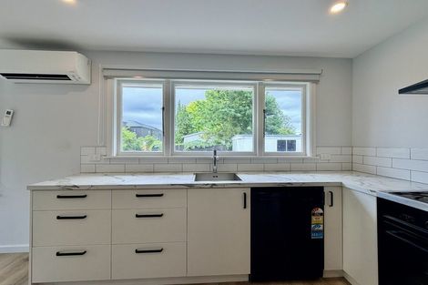 Photo of property in 35 Vagues Road, Northcote, Christchurch, 8052