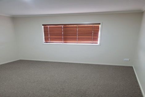 Photo of property in 57b Sabulite Road, Kelston, Auckland, 0602
