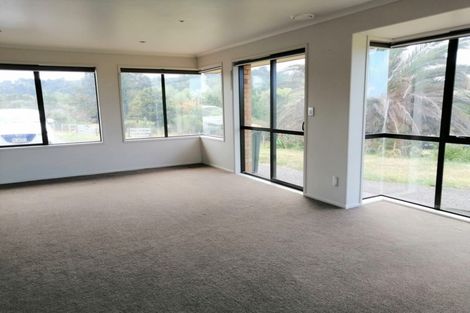 Photo of property in 299 Pine Valley Road, Dairy Flat, Silverdale, 0992