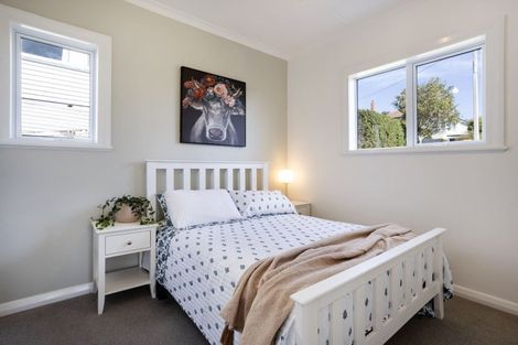 Photo of property in 42 Waimea Avenue, Calton Hill, Dunedin, 9012