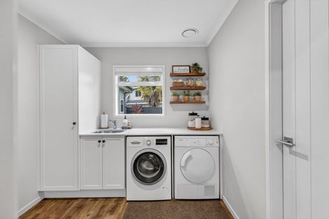 Photo of property in 13 Manfield Street, Tokoroa, 3420