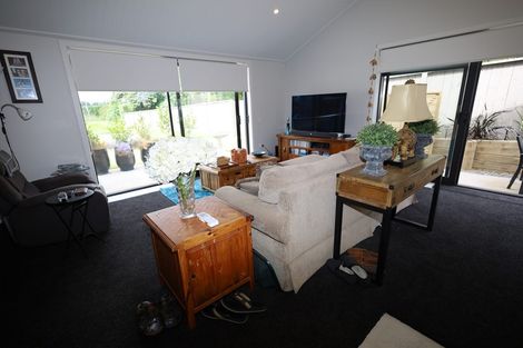 Photo of property in 50 Parau Drive, Bethlehem, Tauranga, 3110