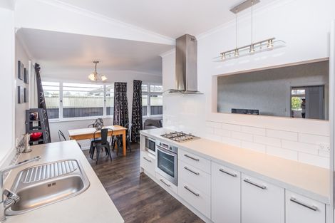 Photo of property in 27 Penrith Avenue, Somerfield, Christchurch, 8024