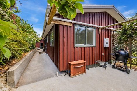Photo of property in 32 Amokura Drive, Kerikeri, 0230