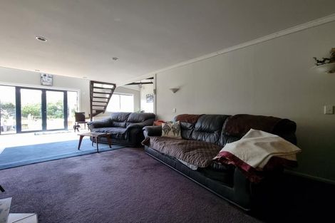 Photo of property in 74 Kauri Street, Miramar, Wellington, 6022
