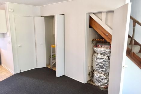 Photo of property in 4/31 Mana Avenue, Titahi Bay, Porirua, 5022